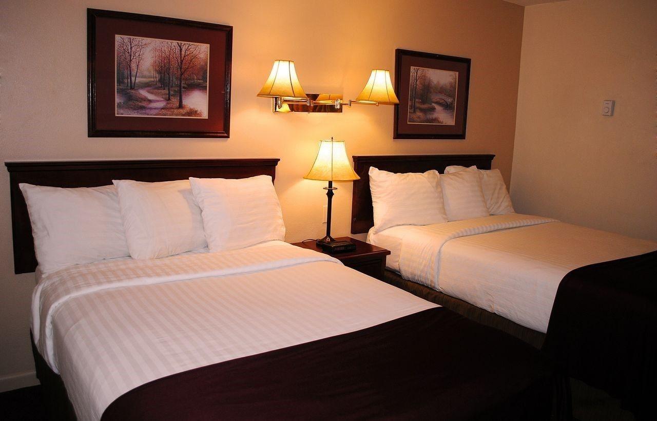 Scott'S Inn & Suites Kamloops Esterno foto