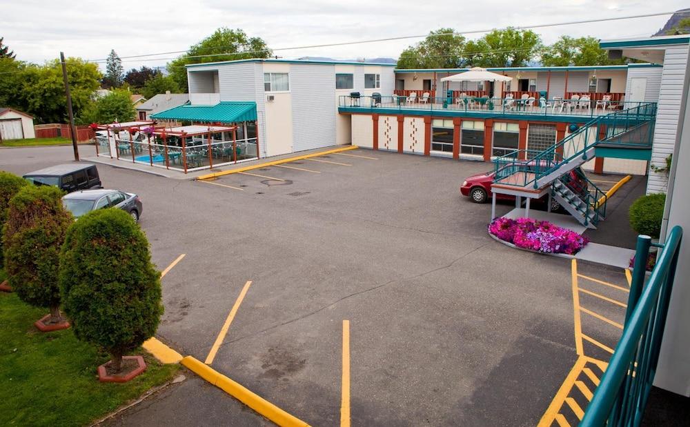 Scott'S Inn & Suites Kamloops Esterno foto