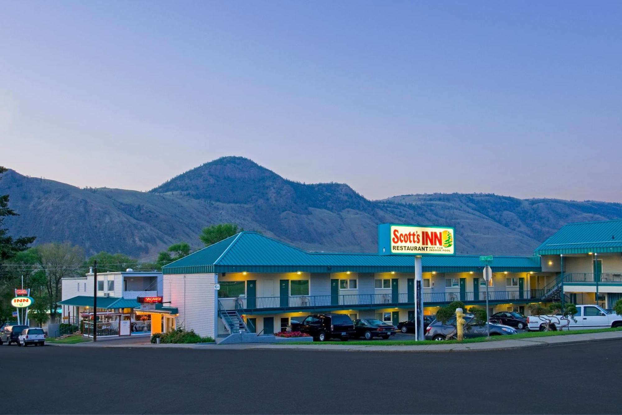 Scott'S Inn & Suites Kamloops Esterno foto