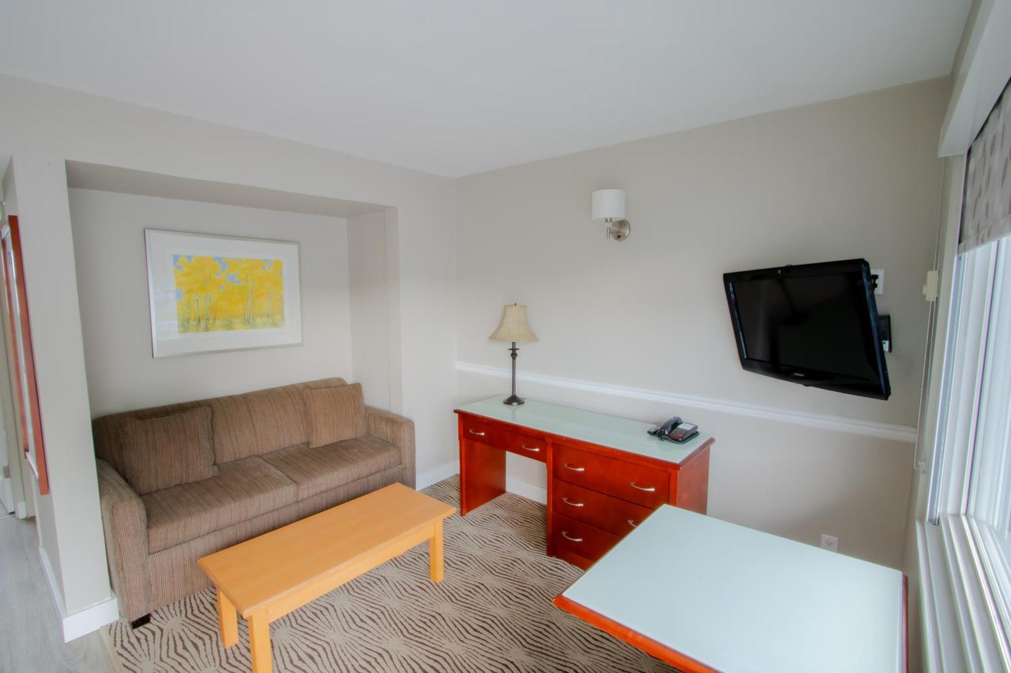Scott'S Inn & Suites Kamloops Esterno foto